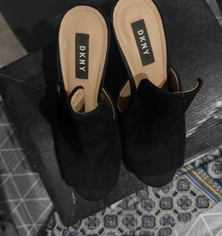 DKNY Hester Mule Zapatos Tacón Negro Talla 37.5