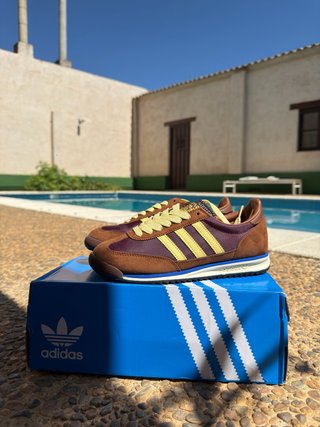 Adidas SL72 Marrón y Amarillo