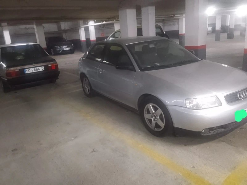 Audi A3 1997 - foto 1
