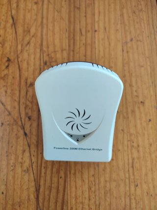 Bosslan Powerline 200M Ethernet Bridge