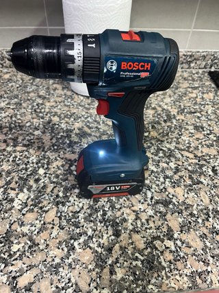Taladro Bosch GSB 18V-45 Profesional brushless.