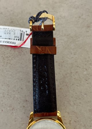 Reloj Lorus Dorado con Correa Marrón