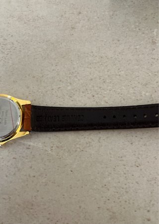 Reloj Lorus Dorado con Correa Marrón