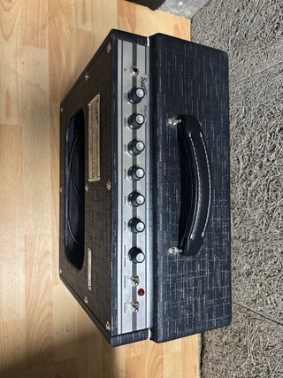 Amplificador Supro Amulet 15W