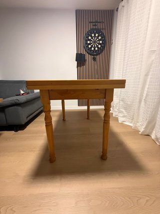 Mesa de comedor extensible de madera