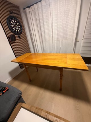 Mesa de comedor extensible de madera