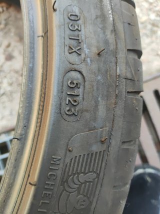 2 Ruedas Michelin Pilot Sport 4
