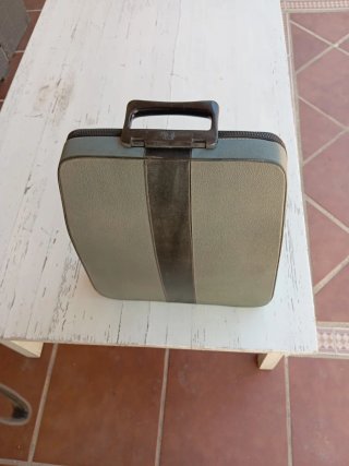 Máquina de escribir Olivetti Lettera 32 portátil