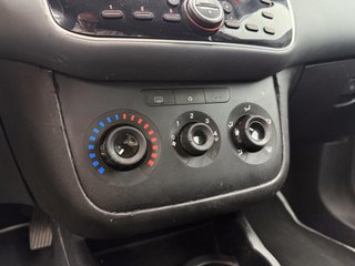 Fiat Punto EVO 1,4 8v Dynamic 77 CV Gasolina 5p