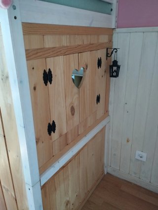 Cama alta casita madera pino hecha a mano