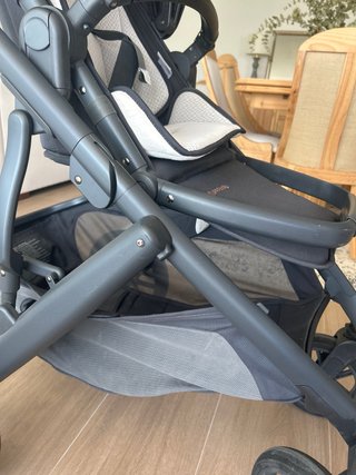 Uppababy Vista V2 Negro Total Black + accesorios