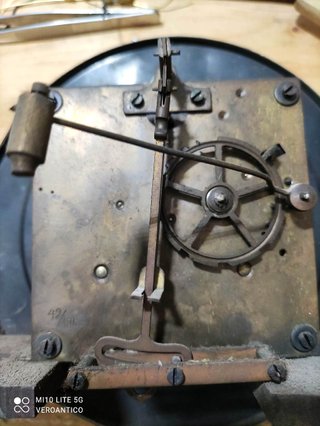176096 Servizi di Revisione e Restauro Orologi