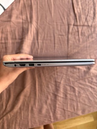 ASUS ZenBook 14 UX431F Argento