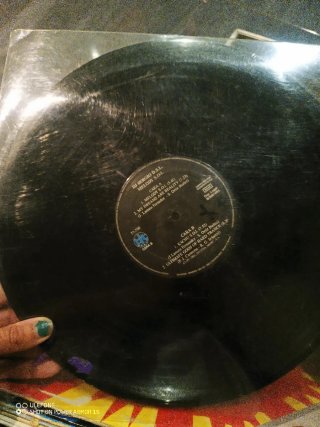Maleta con 9 vinilos Dance/Electro