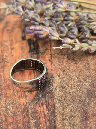 Anillo Plata con Circonitas Moradas