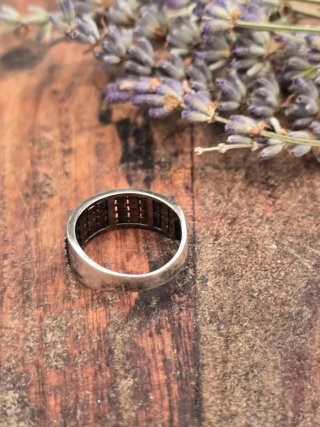 Anillo Plata con Circonitas Moradas