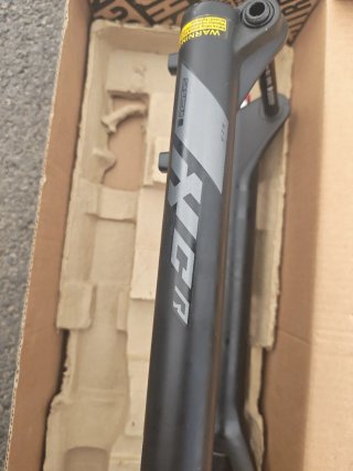 Horquilla Suntour XCR air 27.5