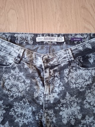 Pantalón estampado mujer