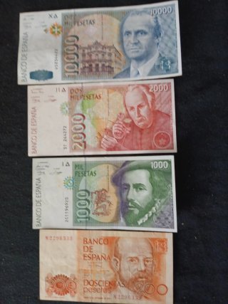 Lote de 4 Billetes Españoles Antiguos