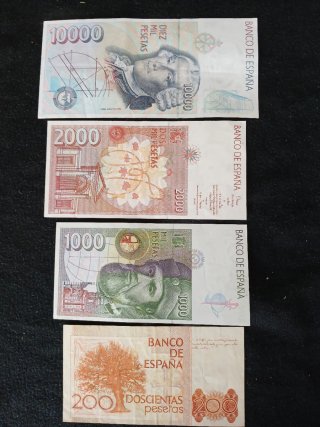 Lote de 4 Billetes Españoles Antiguos