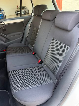 Volkswagen Golf VI AUTOMÁTICO