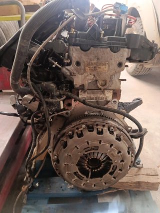Despiece motor de BMW 20 4D4