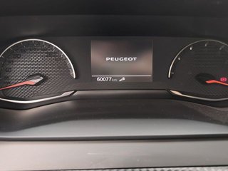 Peugeot 2008 BlueHDi 110 S&S Active 81 kW (110 CV)