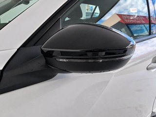 Peugeot 2008 BlueHDi 110 S&S Active 81 kW (110 CV)