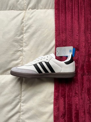 Adidas Samba Blancas y Negras Mujer