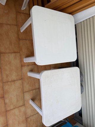 Conjunto (x2) Mesa de plástico exterior 46x46x42
