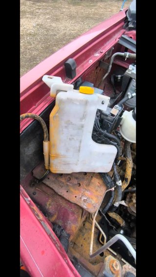 Vaso expansión Nissan Navara