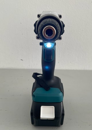 Taladro Makita DHP487 18V + Batería + Cargador