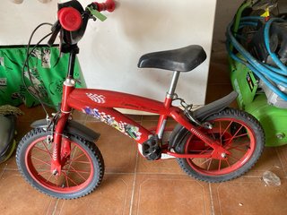 Bici Rayo McQueen Disney para niño