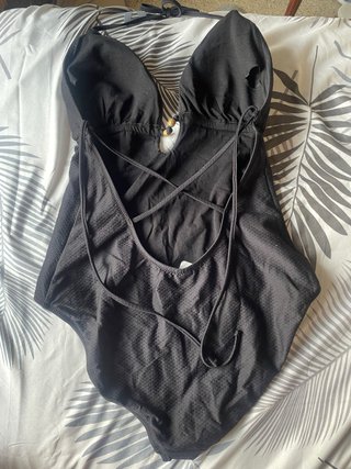Bañador negro elegante