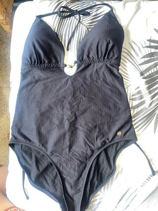 Bañador negro elegante