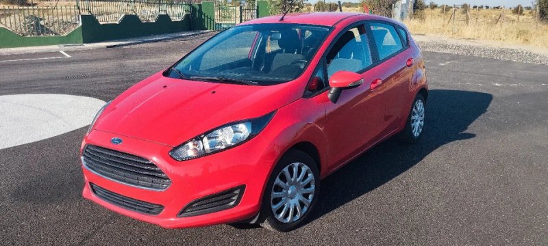 Ford Fiesta 2015 - foto 1