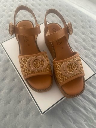Sandalias Carmela Marrón Talla 39