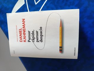 Libro Pensar rápido, pensar despacio