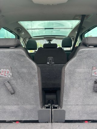Peugeot 5008 2010