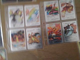 Lot3 de màs de 200 cartas Pokemon