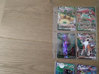 Lot3 de màs de 200 cartas Pokemon