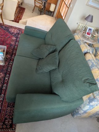 Sofá cama verde de tela