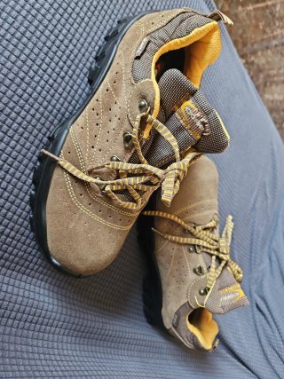 Zapatos de seguridad Cofra marrones