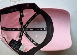 Gorra B de béisbol rosa