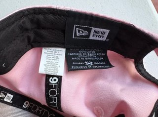 Gorra B de béisbol rosa
