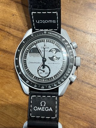 Reloj Swatch x Omega Speedmaster Mission to Earth