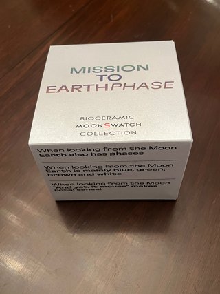 Reloj Swatch x Omega Speedmaster Mission to Earth