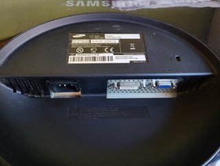 Monitor Samsung 20 pulgadas.