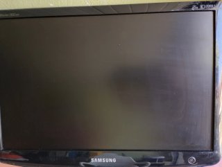 Monitor Samsung 20 pulgadas.