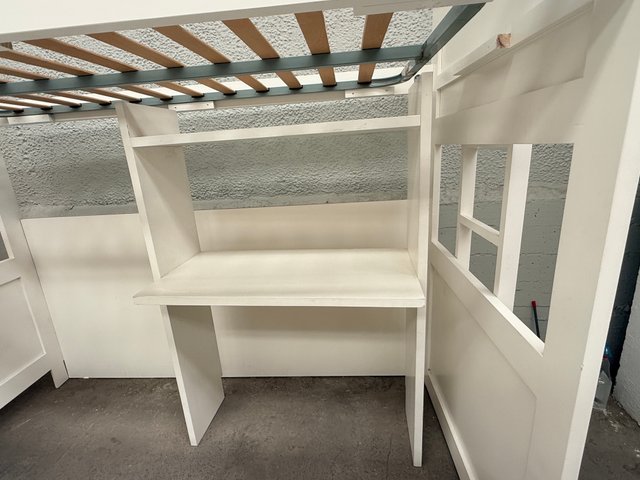 Habitación juvenil completa
